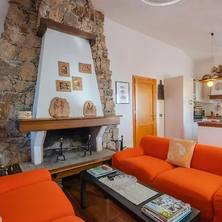 Affittasardegna-casa Li Feruli Apartment