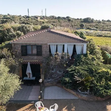 Affittasardegna-casa Li Feruli Apartment *